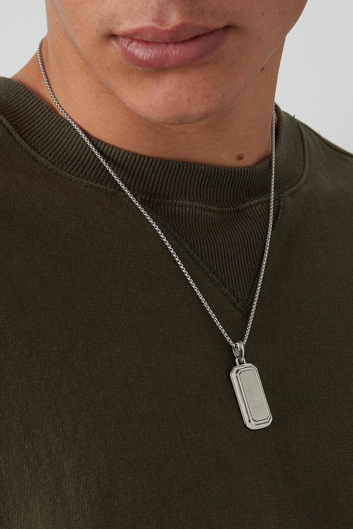 Collar de Hombre con Colgante de Plata